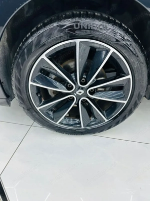 RENAULT MEGANE - imagine 9