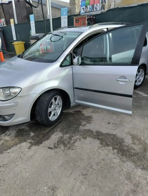 VW Touran 7 locuri de vânzare mai multe detalii la telefon  