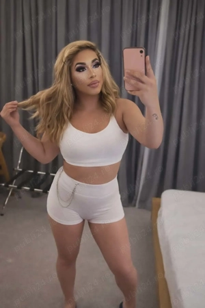 Hello guys I'm here for 2 days 