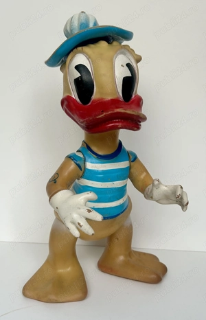 Aradeanca Jucărie Păpușă Cauciuc Rățoiul Donald Marinar 34 cm perioada comunistă