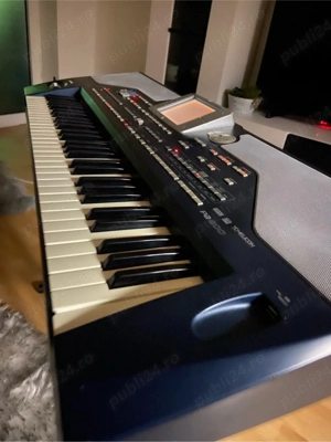 Korg Pa800