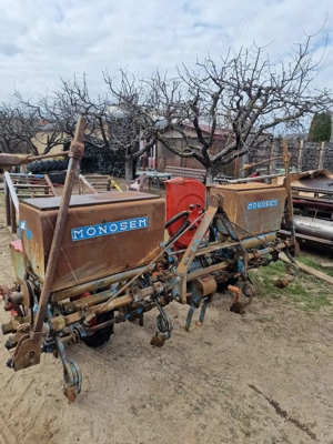 semanatoare monosem 4 rinduri  - imagine 3