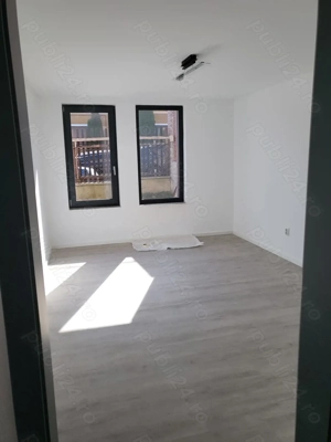 Inchiriez birouri in zona centrala, pod Calea Turzii, 2 spatii la nivelul 1 al unui imobil - imagine 10