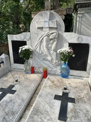 Vând locuri de veci cimitirul bellu
