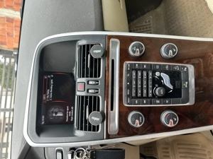 Volvo xc 60  2,4 AWD - imagine 5