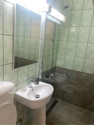 Închiriez apartament 2 camere,renovat complet, zonă liniștită, acces facil Shopping. - imagine 6