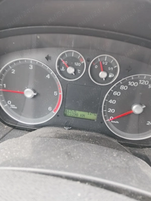 Vând auto ford focus 1,6 tdci, 2005 - imagine 4