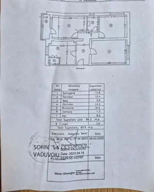 Apartament 3 camere  decomandat 