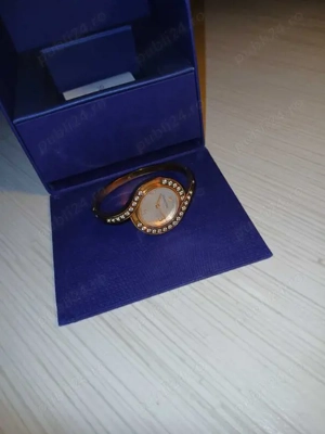 Ceas tip bratara Swarovski Lovely Crystals