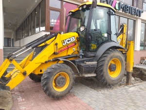 angajam buldoexcavatorist pentru JCB
