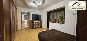 Inchiriez apartament 2 cam cf 1 decomandat zona Lunca - imagine 9