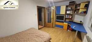 Inchiriez apartament 2 cam cf 1 decomandat zona Lunca - imagine 6