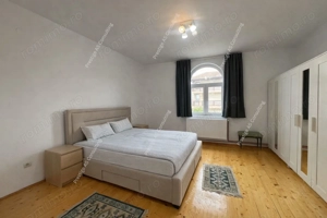 Vila individuala renovata complet | 6 camere | 500 mp teren | Str Jean Monnet - imagine 14