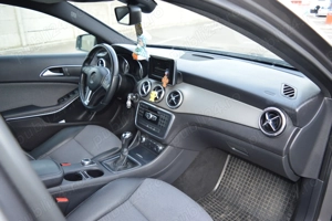 Mercedes Benz GLA 200 - imagine 4