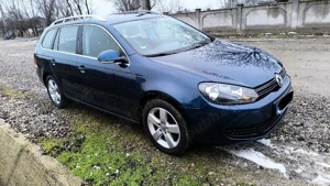 VW Golf 6 Variant 2013 | 2.0 TDI 140CP | Navigație + Cameră | Impecabil  Înmatriculat în luna august - imagine 4