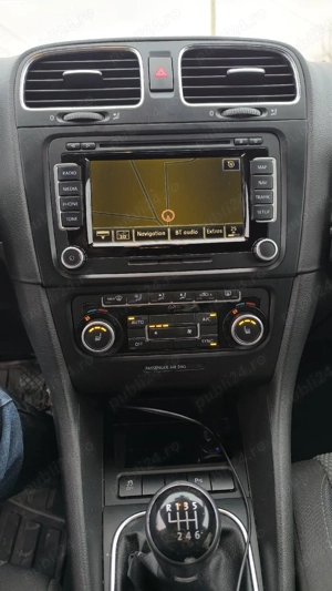 VW Golf 6 Variant 2013 | 2.0 TDI 140CP | Navigație + Cameră | Impecabil  Înmatriculat în luna august - imagine 6