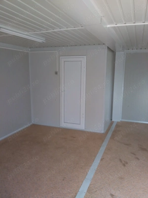 Container compus din două module!