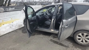 Opel Meriva - imagine 9