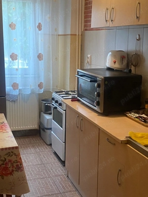 Dau in chirie garsoniera mobilata in zona Decebal