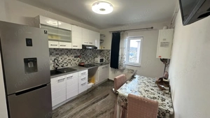 Apartament 2 balcoane, 49 mp, zona Sud - imagine 11