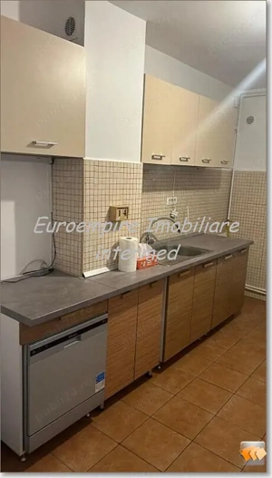 Apartament 2 camere de vanzare zona Tomis 3 - imagine 2