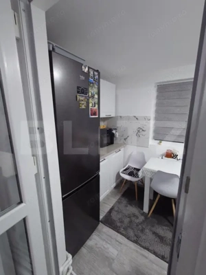 Apartament 3 camere, 60 mp utili, zona M11 - imagine 8
