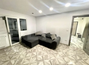 Apartament 2 camere,parter,balcon,zona Mercur - imagine 2