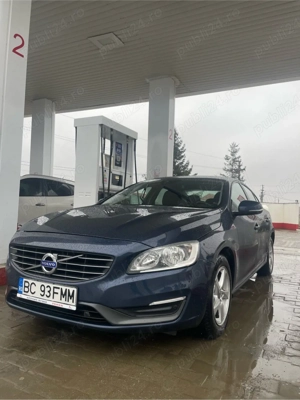 vând volvo S60 D2