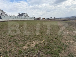 Teren intravilan, 800 mp, utilitati la 100 m - zona Moara - imagine 3