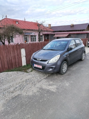 Hyndai 1,2 Benzina +GPL.euro 5 - imagine 2