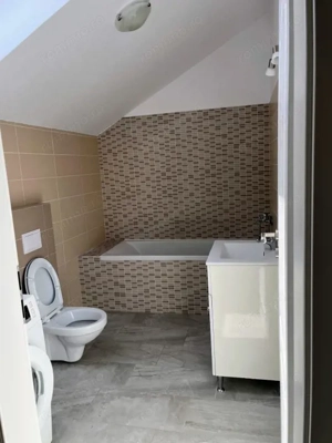 Oportunitate investitie imobiliara: etaj intreg cu 3 apartamente - Comision 0% - imagine 13