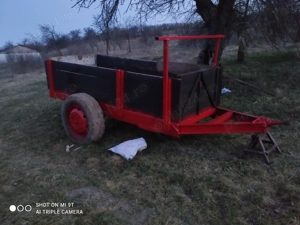 Remorca tractor solidă