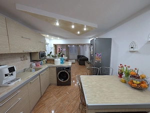 Apartament 3 camere 70.77mp - imagine 4