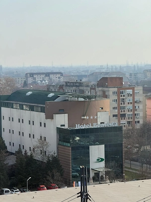 Disponibil imediat!!   Apartament cu potențial excelent și priveliște superbă!