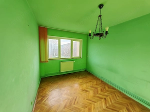 Vand apartament cu 4 camere,decomandat,etajul 3,garaj sub bloc,Bld.Cetatii - imagine 11