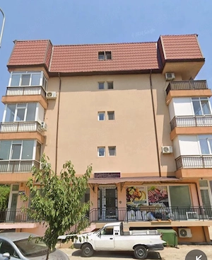 Vând garsonieră sector 4 Str Aurel Persu