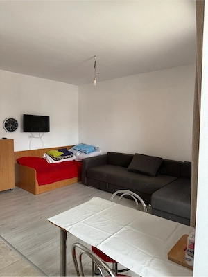 Garsonieră de închiriat   Dobroești | Parter înalt | Loc de parcare inclus