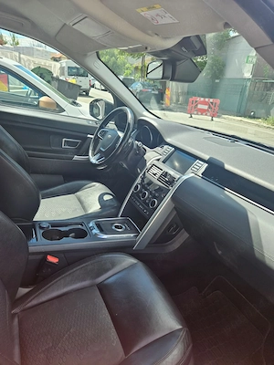 Vând Land Rover Discovery  - imagine 5