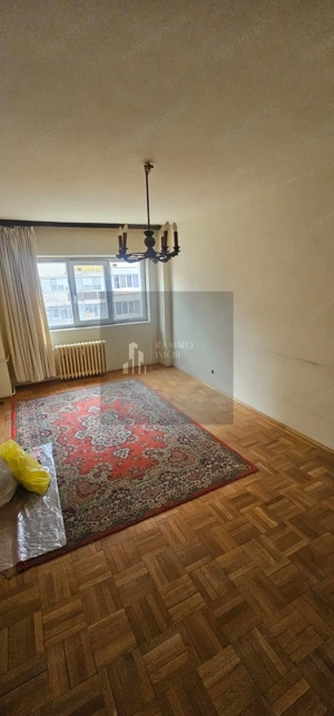 Apartament 3 camere decomandat 63 mp  5 min de metrou - imagine 9