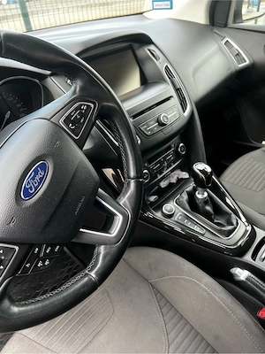 Vand Ford Focus MK3 2014 - imagine 8
