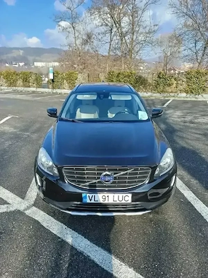 Volvo XC60  - imagine 10