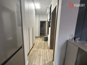 Apartament cu 2 camere, etaj 2 de vanzare in Giroc  - imagine 11