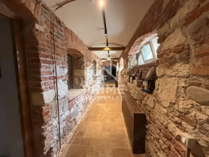  CLADIRE DE VÂNZARE- ZONA PREMIUM ULTRACENTRAL, ALBA IULIA  - imagine 9