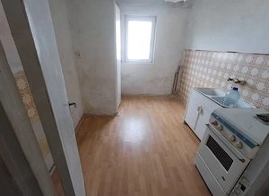 Calea Martirilor apartament ieftin cu 2 camere confort 1 - imagine 6