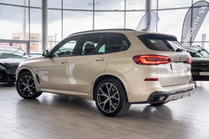 BMW X5 XDrive 30D - imagine 8
