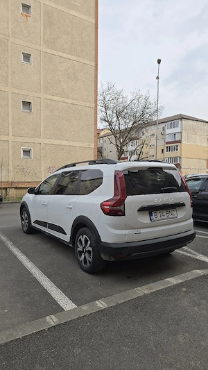 Se închiriază  în regim de transport alternativ!   Dacia Jogger Hybrid Automat    Consum mic (a se v - imagine 3