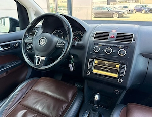 Volkswagen Touran 2.0 TDI DPF DSG Cross - imagine 13