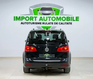 Volkswagen Touran 2.0 TDI DPF DSG Cross - imagine 7