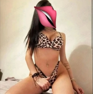 Julia 100%poze reale 