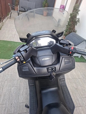 Vând Suzuki Burgman 650   maxi-scuter - imagine 4